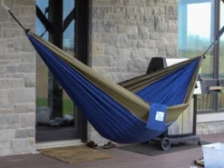 The Hamptons Collection 128" Blue And Dark Green Heavy Duty Lightweight Traveler’s Nylon Hammock
