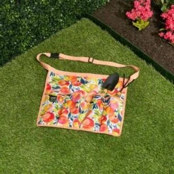 The Lakeside Collection Seed & Sprout Gardening Set - Sweetness 10 The Lakeside Collection Seed & Sprout Gardening Set - Sweetness -The Collective Goods GUEST 9a42c61f c0ca 44f6 91e4 e35cbff9b0aa