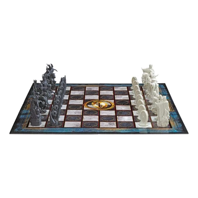 The Noble Collection Lord Of The Rings Game Chess Set Battle For Middle-Earth 4 The Noble Collection Lord Of The Rings Game Chess Set Battle For Middle-Earth - Image 2